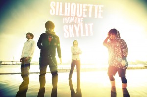 SILHOUETTE FLOM THE SKYLIT